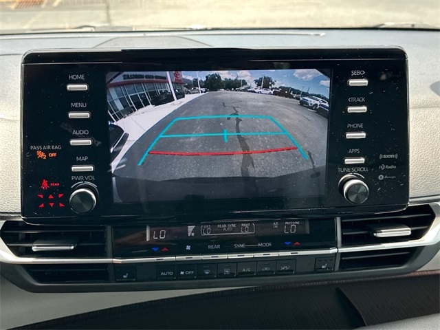 2024 Toyota Sienna XLE photo 21