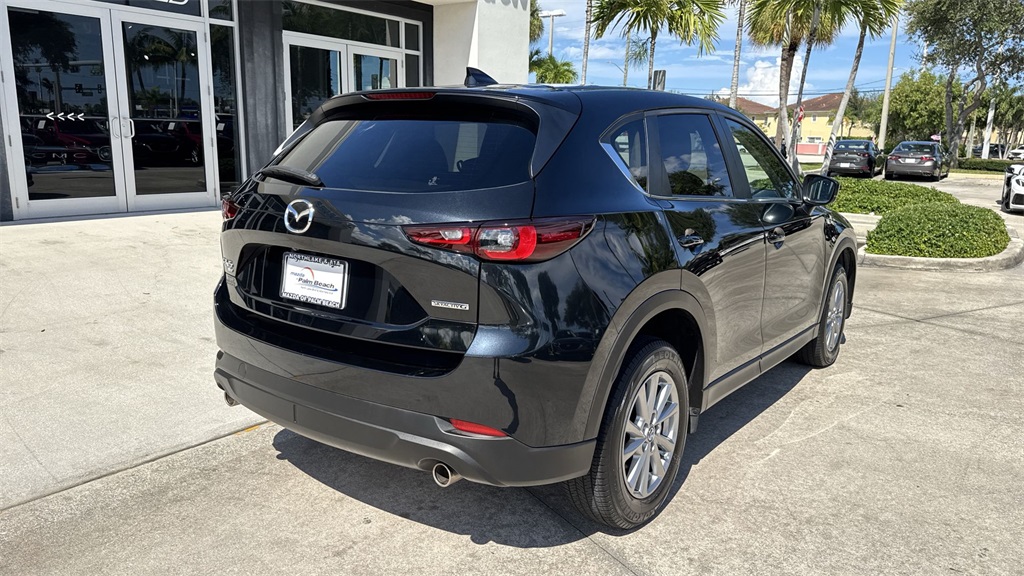 2023 Mazda CX-5 2.5 S Preferred photo 3
