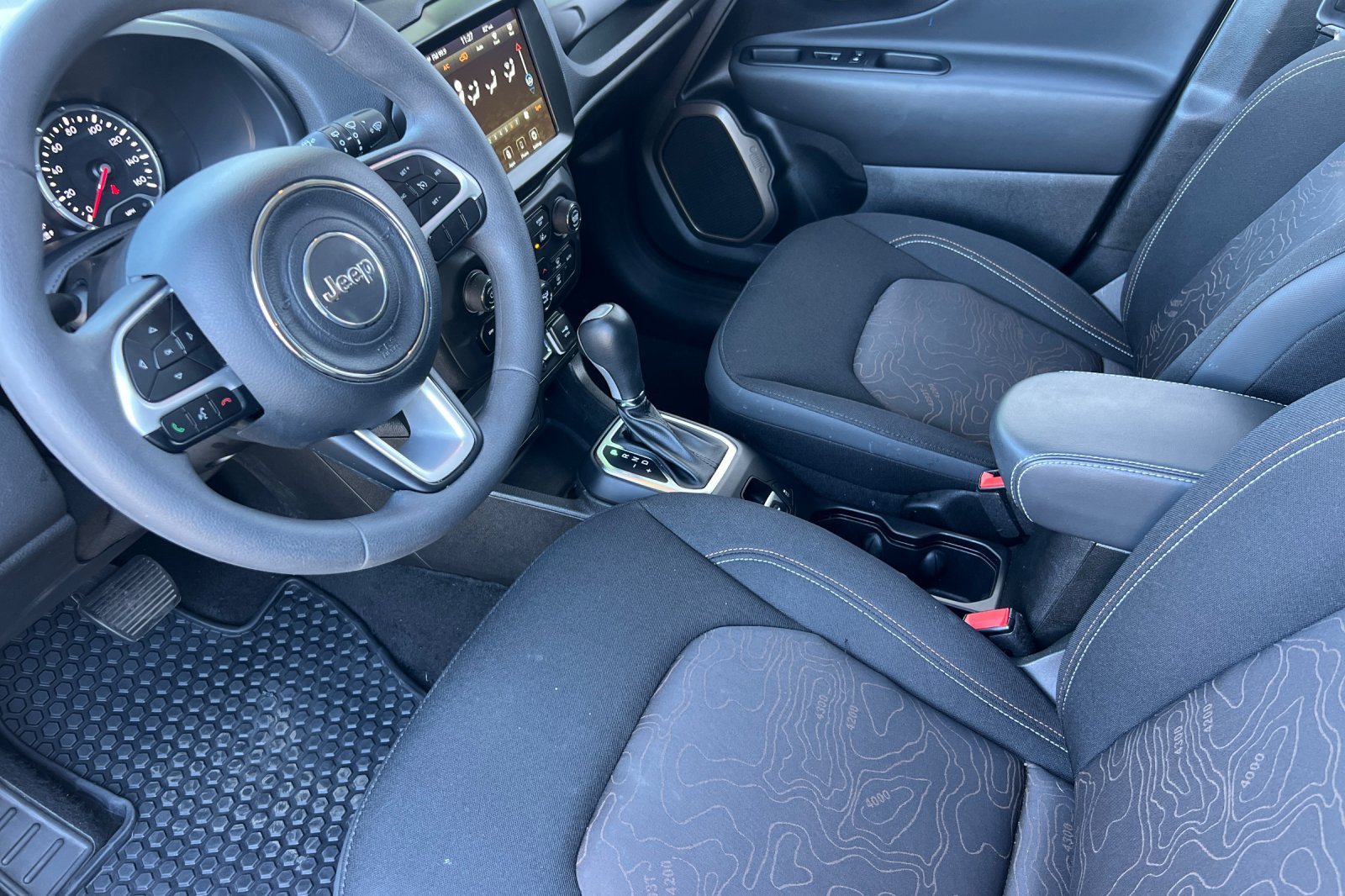 2023 Jeep Renegade Latitude Upland photo 4