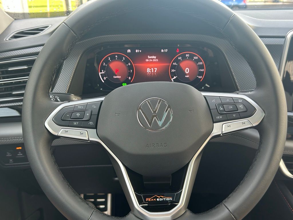 2025 Volkswagen Atlas Peak Edition SE photo 15
