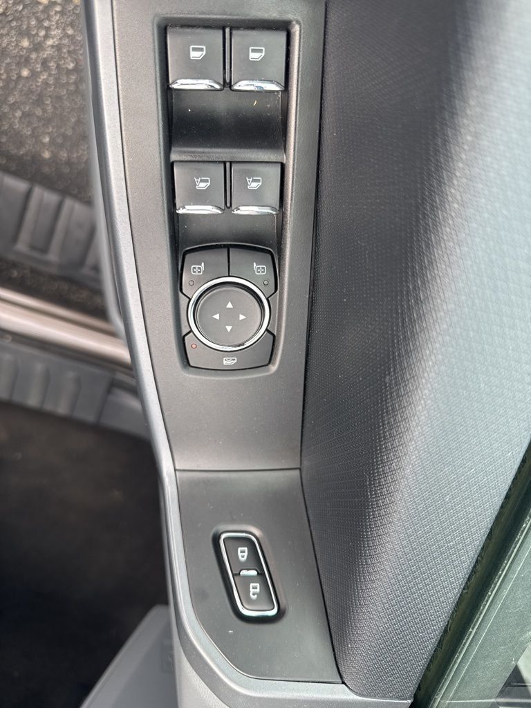 2022 Ford F-150 XLT photo 11