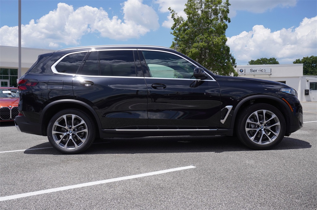 2025 Bmw X5 sDrive40i photo 3