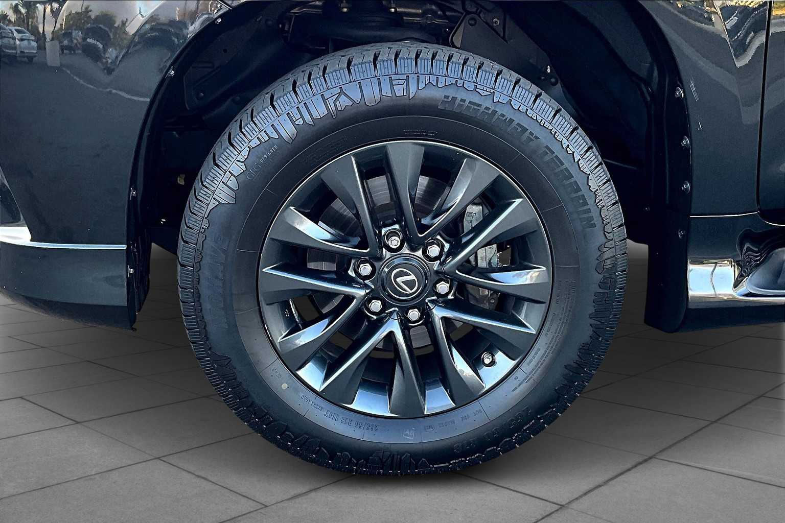 2022 Lexus GX 460 Premium photo 7