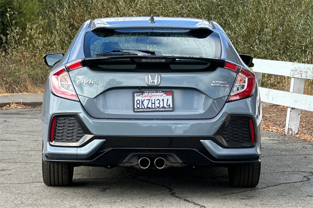 2019 Honda Civic Sport Touring photo 3