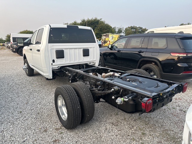 2026 Ram 3500 Tradesman photo 3