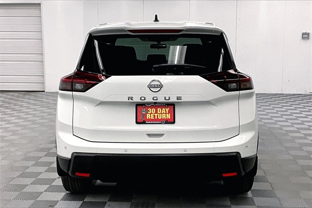 2025 Nissan Rogue S photo 4
