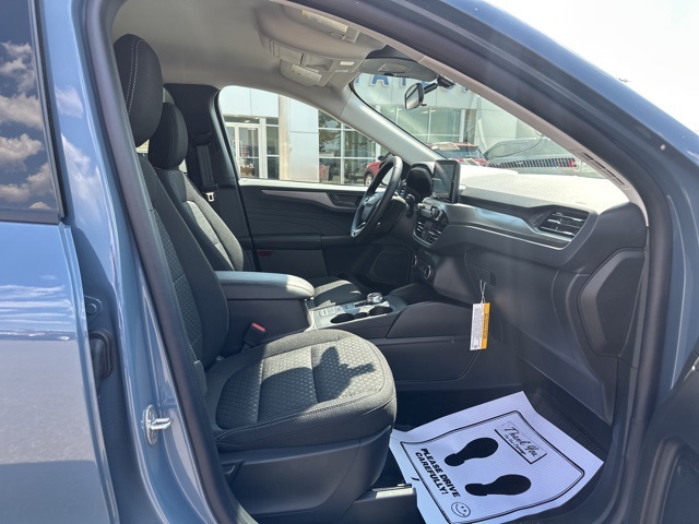 2025 Ford Escape Active photo 8