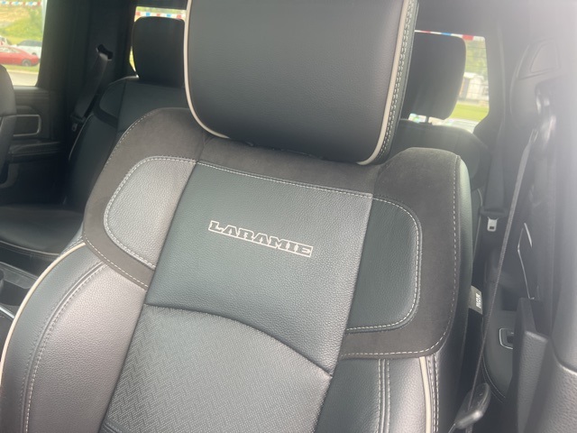 2024 Ram 3500 Laramie photo 6