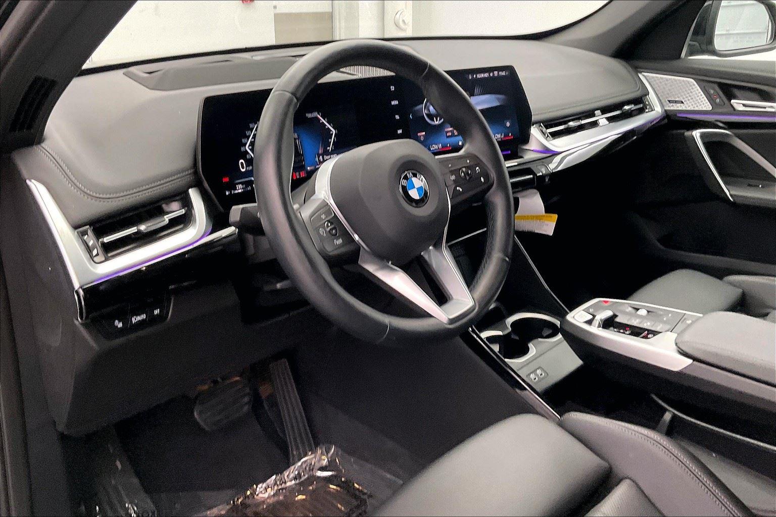 2025 Bmw X1 XDrive28i photo 3
