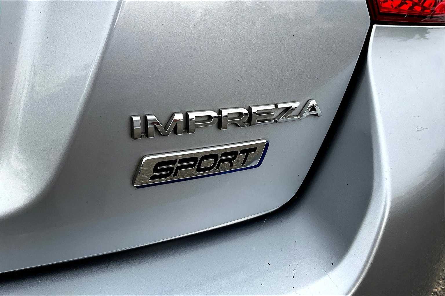 2012 Subaru Impreza 2.0i Sport Premium photo 9