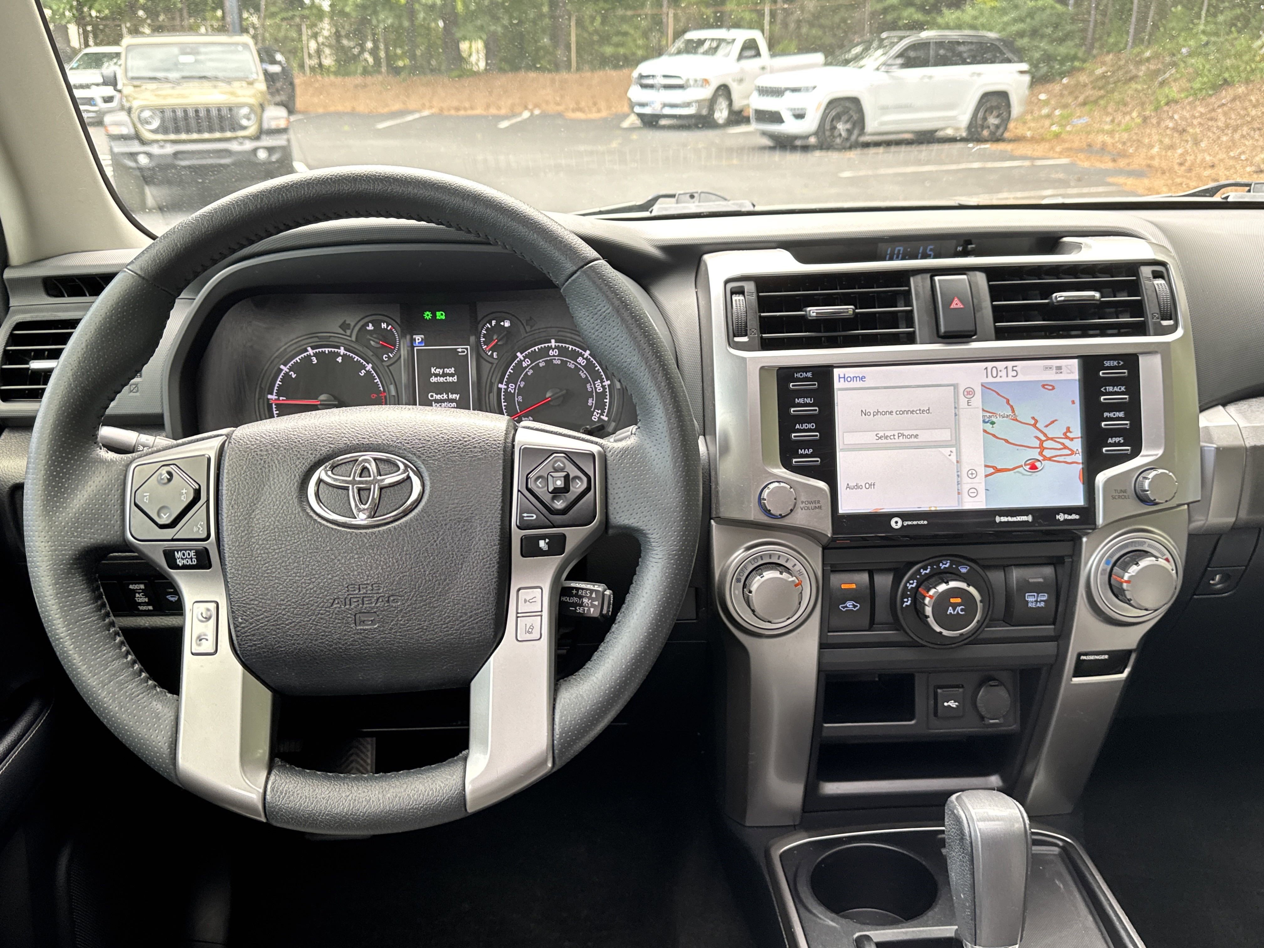 2022 Toyota 4Runner SR5 Premium photo 4