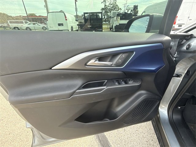2025 Chevrolet Equinox EV 1LT photo 10