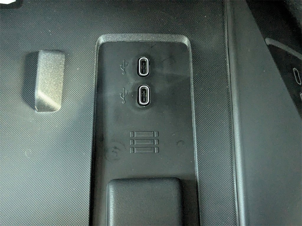 2026 Chevrolet Silverado EV photo 19