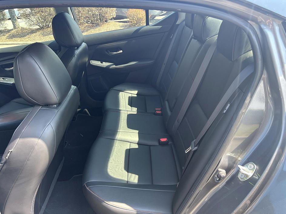 2020 Nissan Sentra SR photo 15