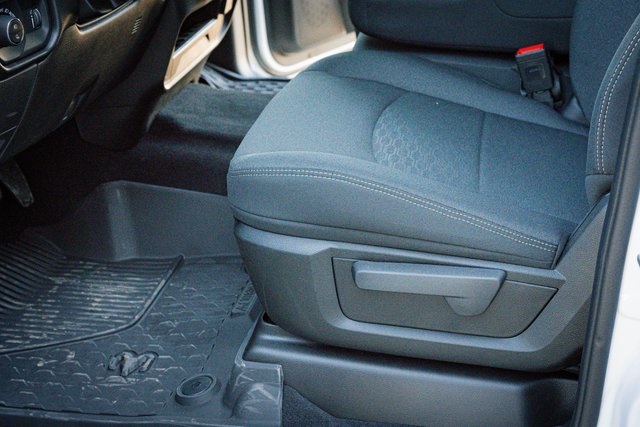 2025 Ram 2500 Tradesman photo 13