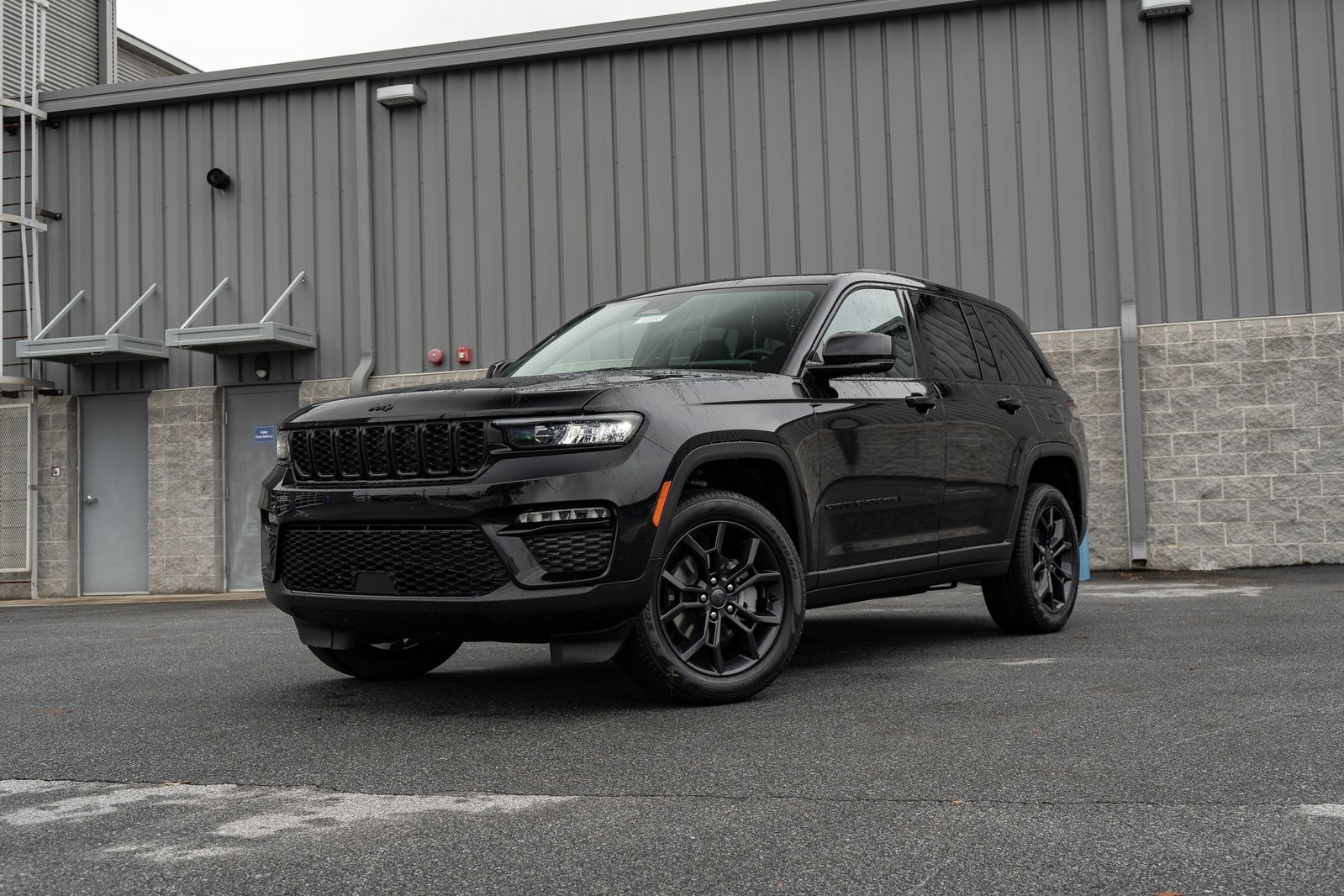2025 Jeep Grand Cherokee Limited's photo