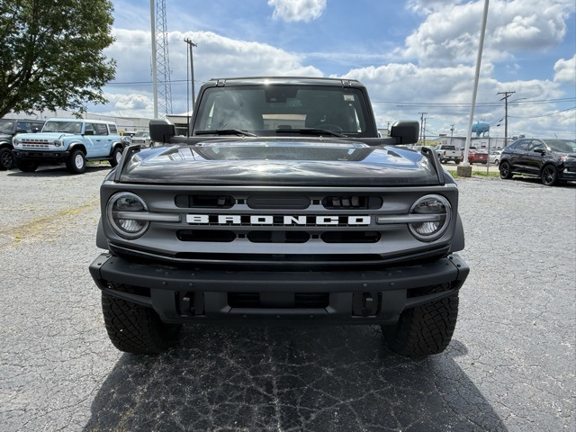 2024 Ford Bronco Big Bend photo 2