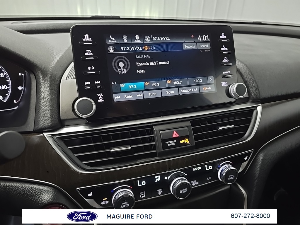 2019 Honda Accord EX-L 2.0T photo 25