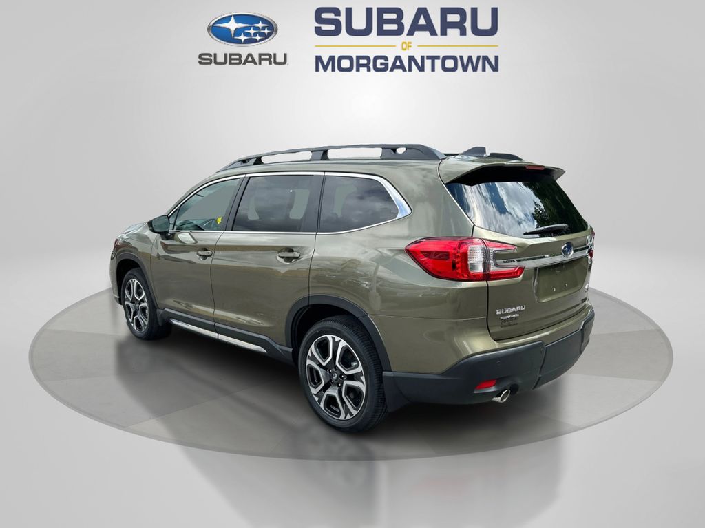 2025 Subaru Ascent Limited photo 7