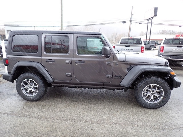 2025 Jeep Wrangler Sport S photo 7