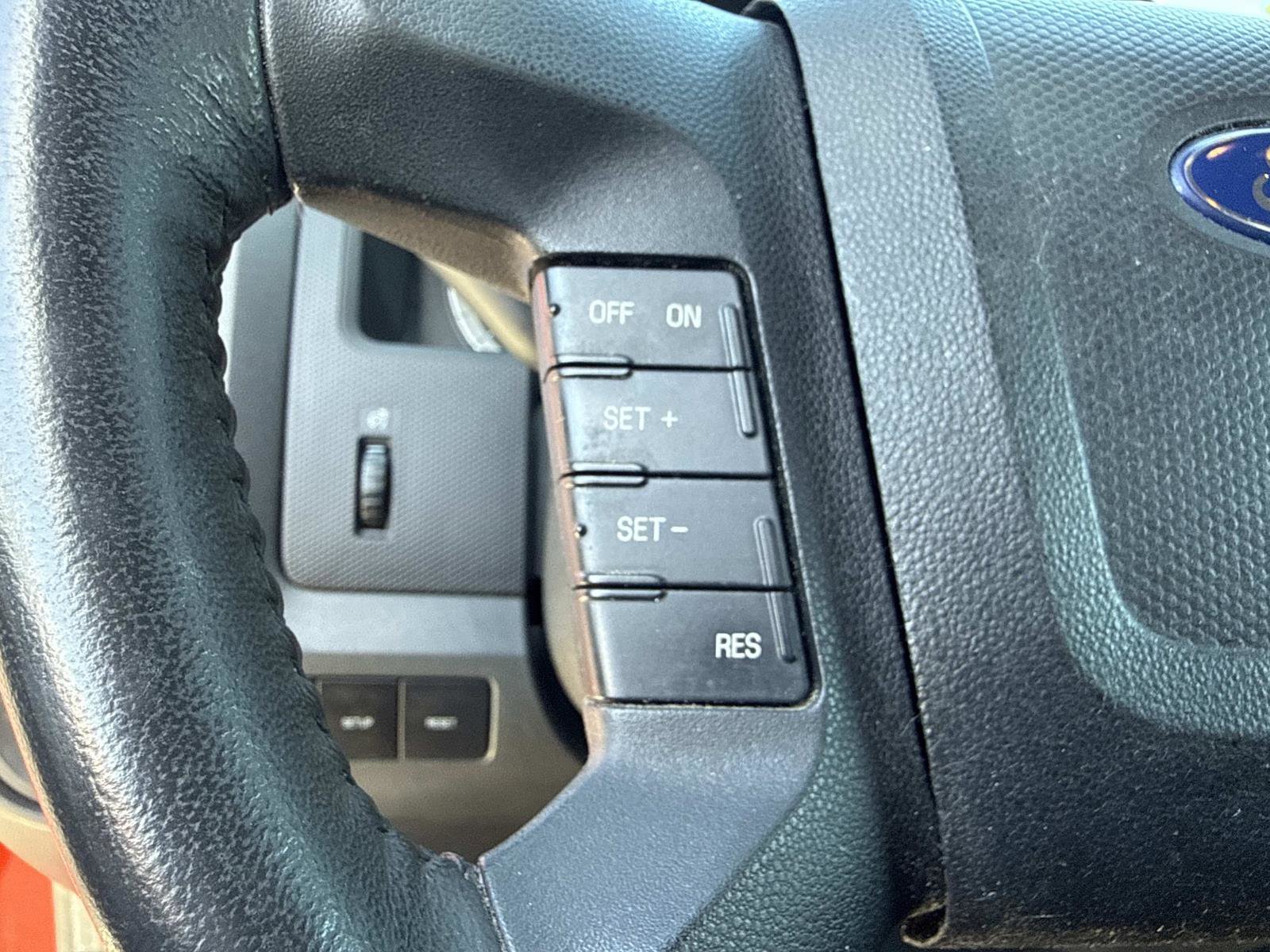 2011 Ford Escape Limited photo 31