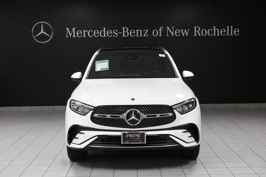 2025 Mercedes Benz GLC 350e 4MATIC photo 4