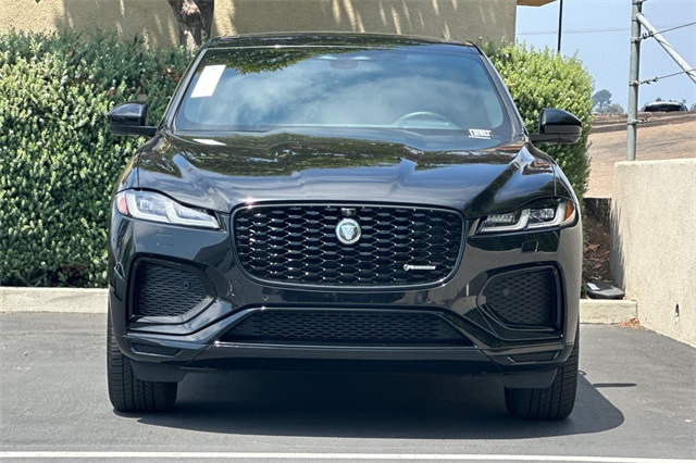 2025 Jaguar F-PACE P250 R-Dynamic S photo 8