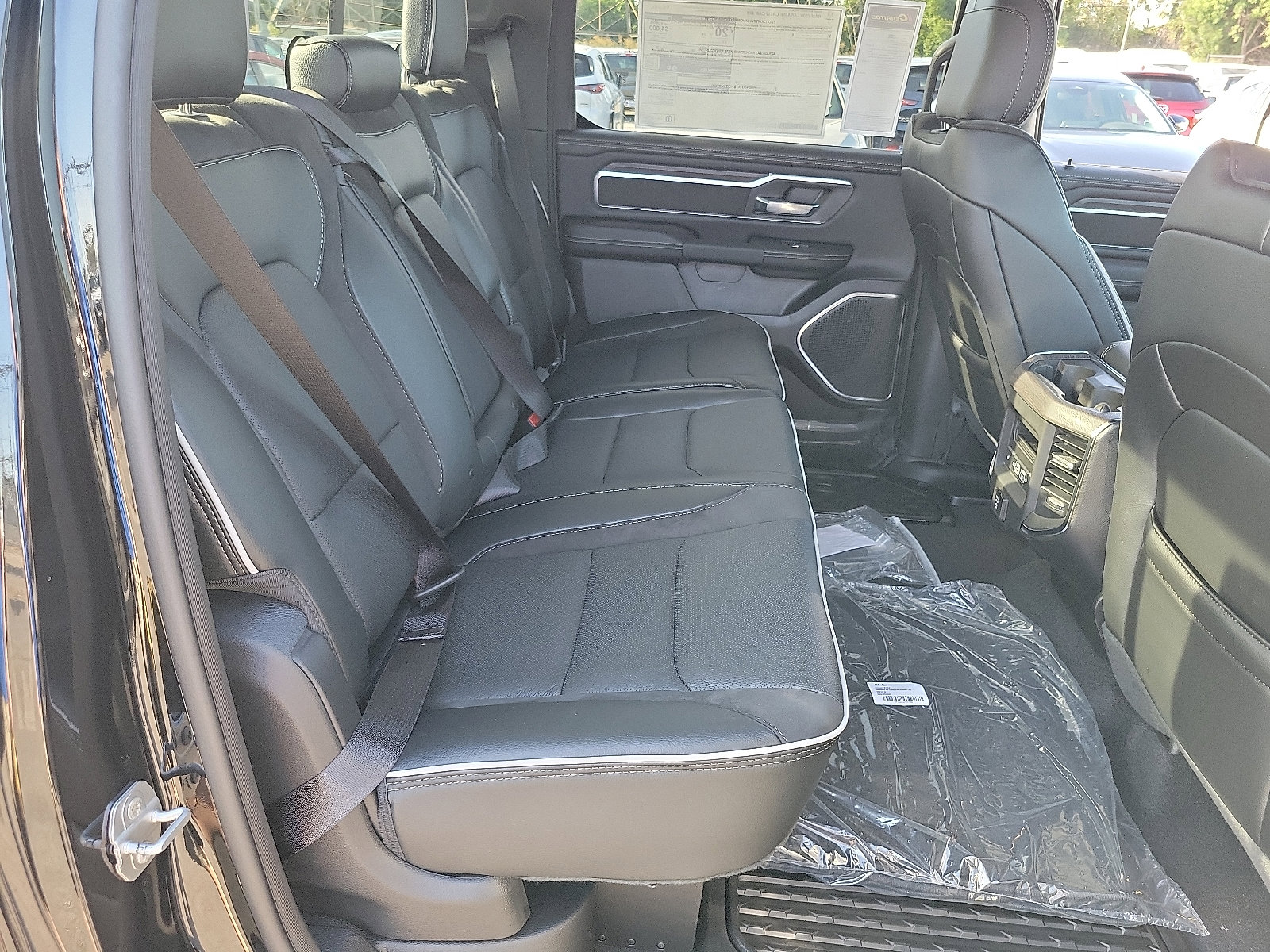 2026 Ram 1500 Laramie photo 14