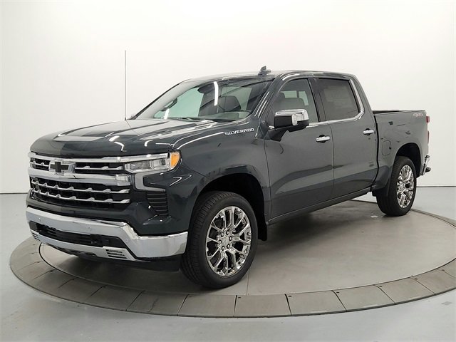 2026 Chevrolet Silverado 1500 LTZ photo 3