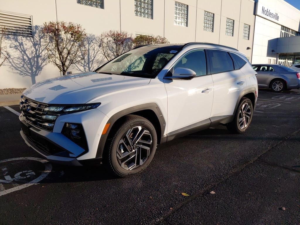 2026 Hyundai Tucson Limited photo 2