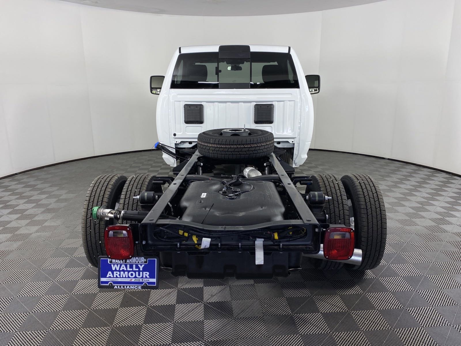 2024 Ram 3500 photo 5