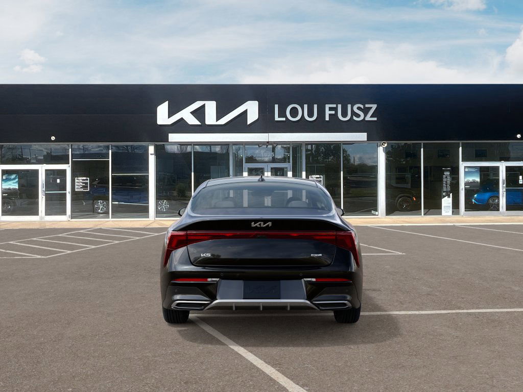 2026 Kia K5 GT-Line photo 2