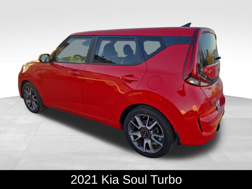 2021 Kia Soul GT-Line Turbo photo 3