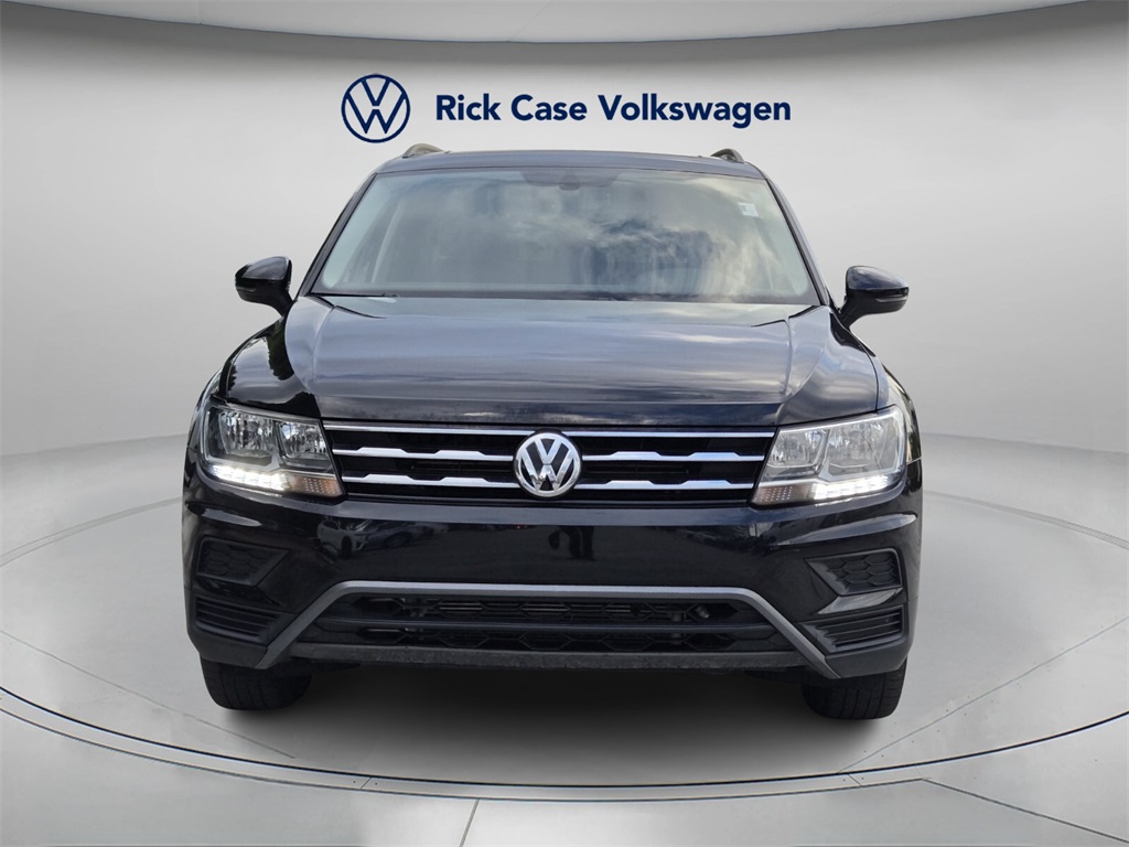 2021 Volkswagen Tiguan SE photo 3