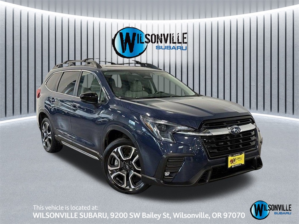 2024 Subaru Ascent Limited's photo