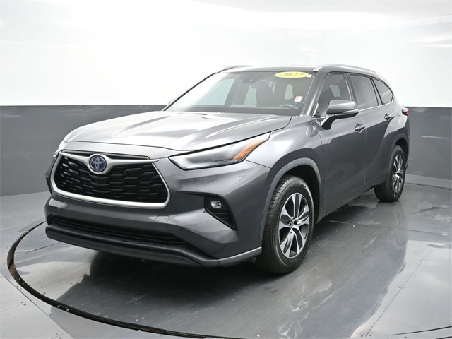 2022 Toyota Highlander XLE's photo