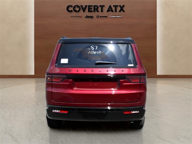 2025 Jeep Wagoneer Series II photo 4