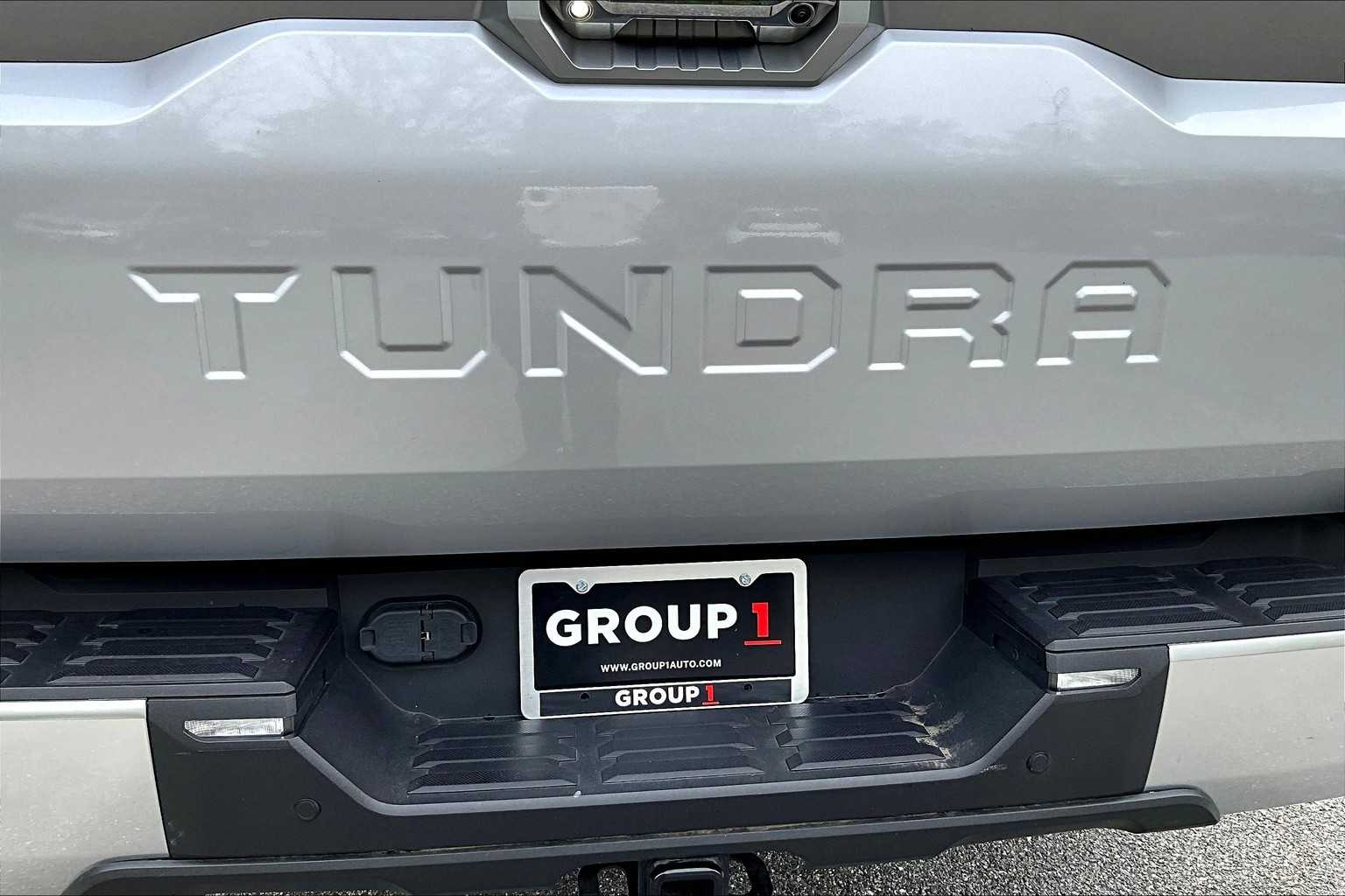 2024 Toyota Tundra Limited photo 28