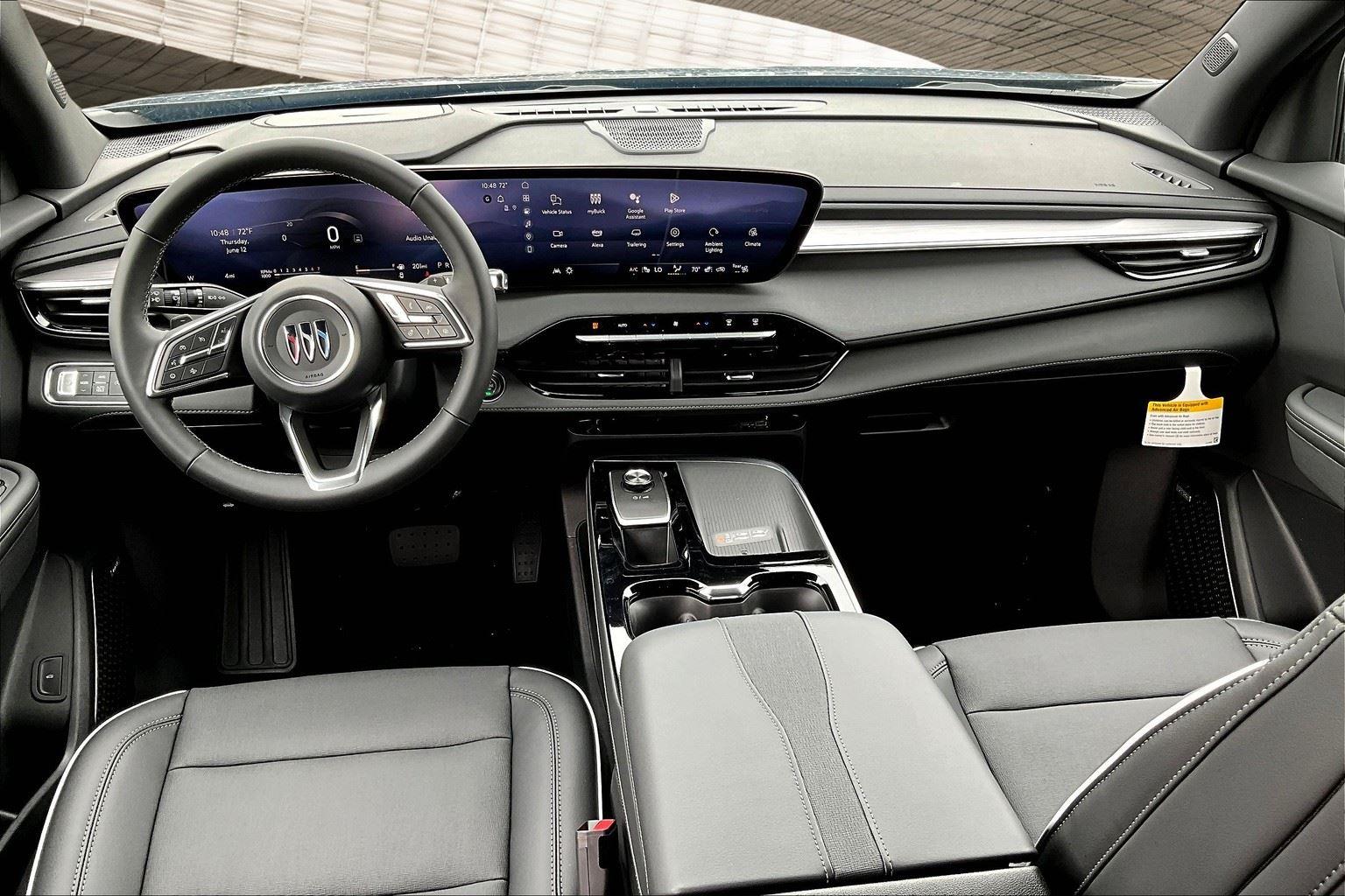 2025 Buick Enclave Preferred photo 5