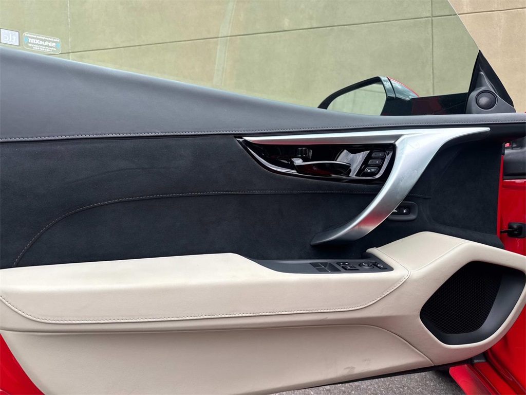 2019 Acura NSX Base photo 19