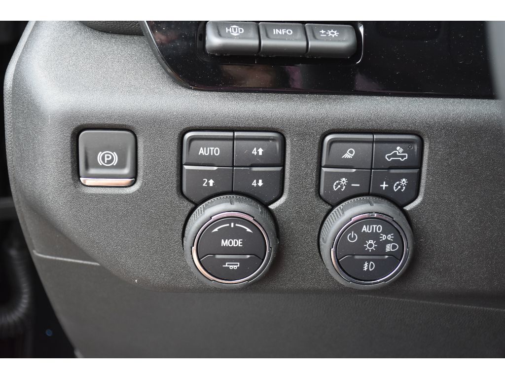 2025 Chevrolet Silverado 2500HD High Country photo 24