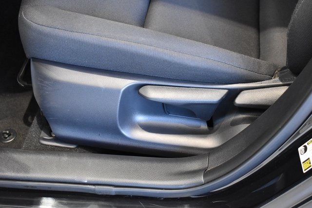 2024 Toyota Corolla LE photo 15
