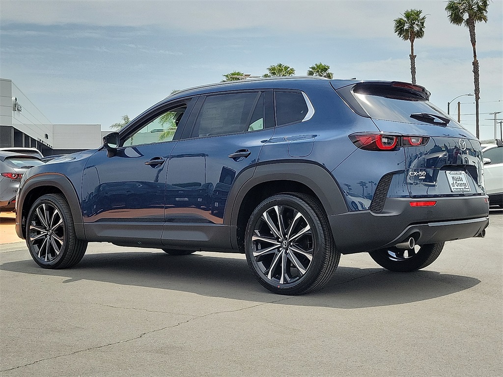 2025 Mazda CX-50 2.5 Premium Plus photo 3