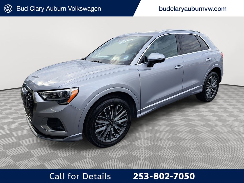 2021 Audi Q3 Premium