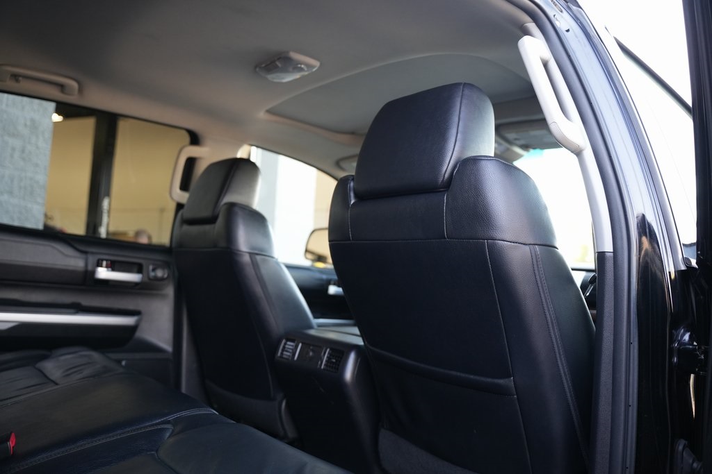 2017 Toyota Tundra Limited photo 31