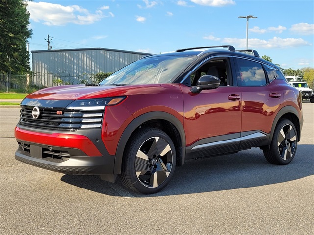 2026 Nissan Kicks SR photo 3