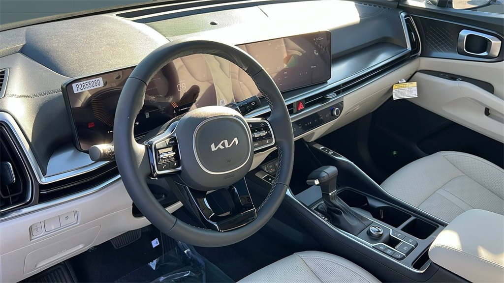 2025 Kia Sorento S photo 6