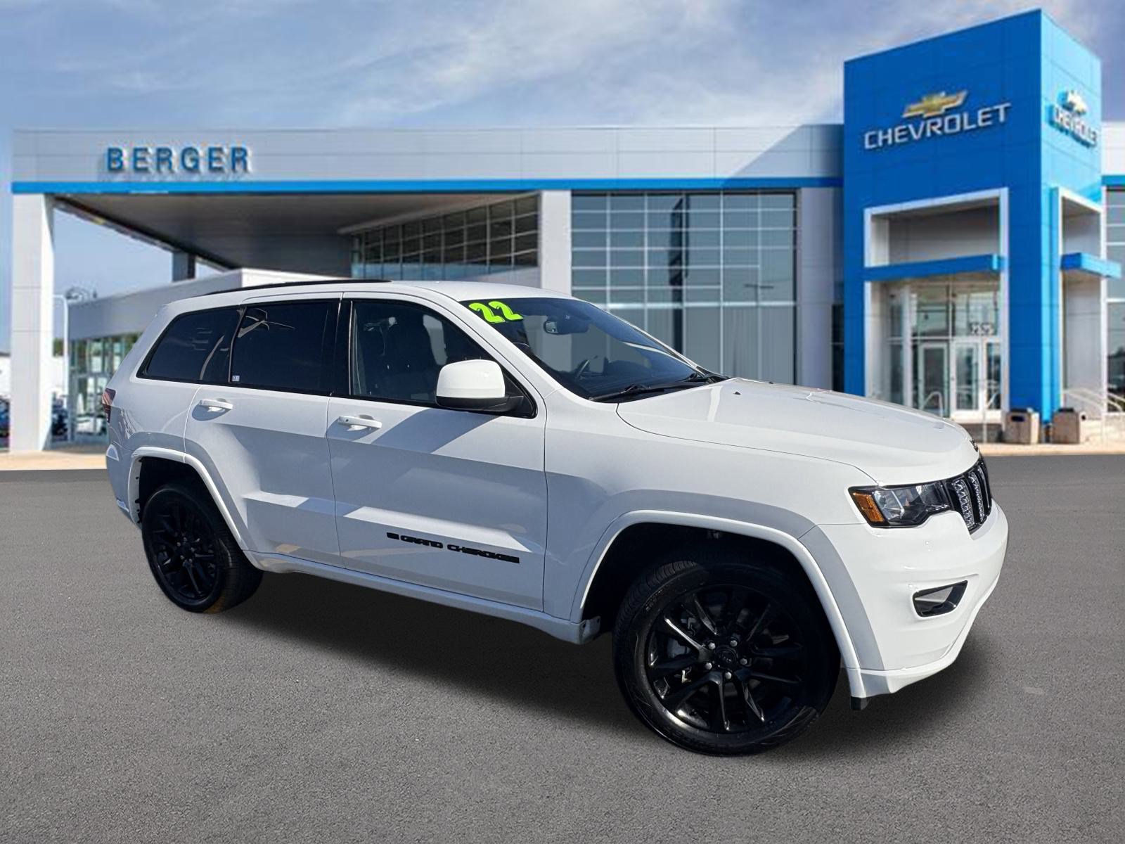 2022 Jeep Grand Cherokee WK Laredo X's photo