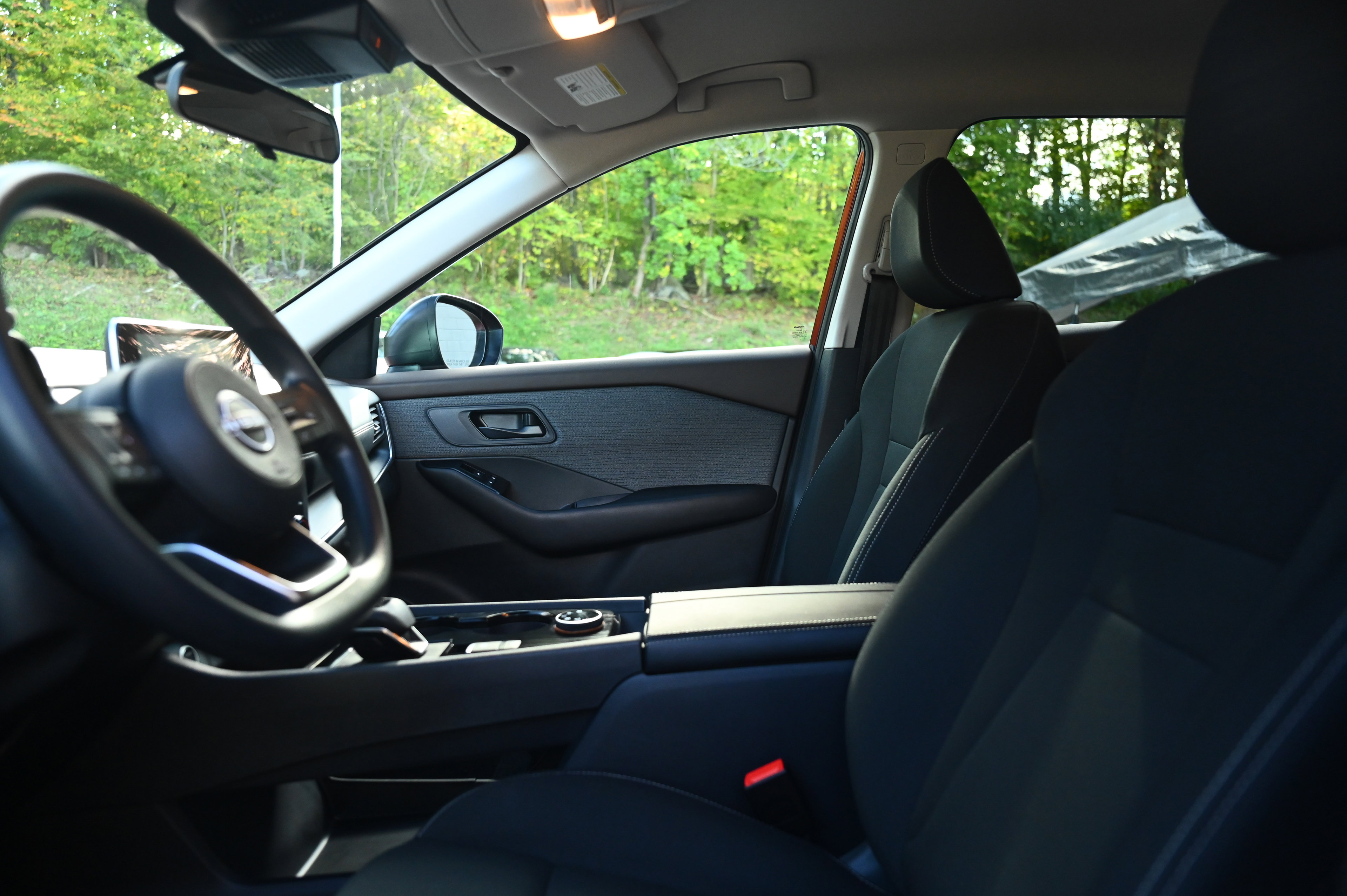 2023 Nissan Rogue S photo 16