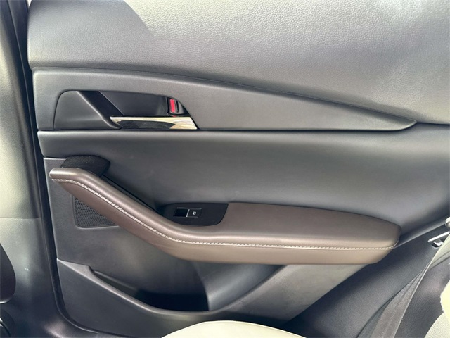 2022 Mazda CX-30 2.5 Turbo Premium photo 11